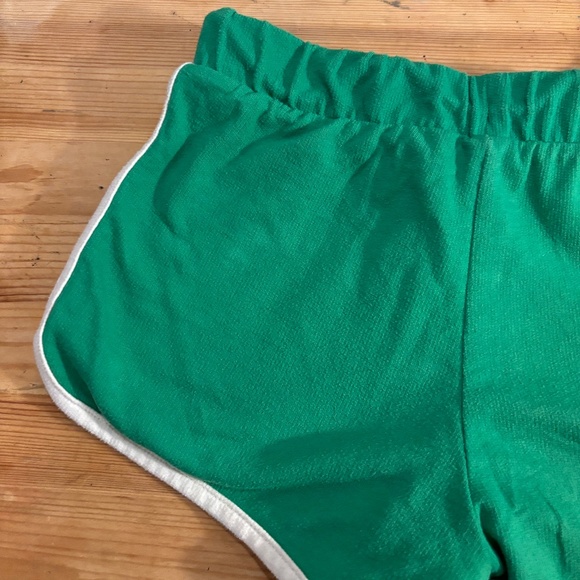 Old Navy Girls Green Retro Running Shorts – Size M (8) - Picture 7 of 7
